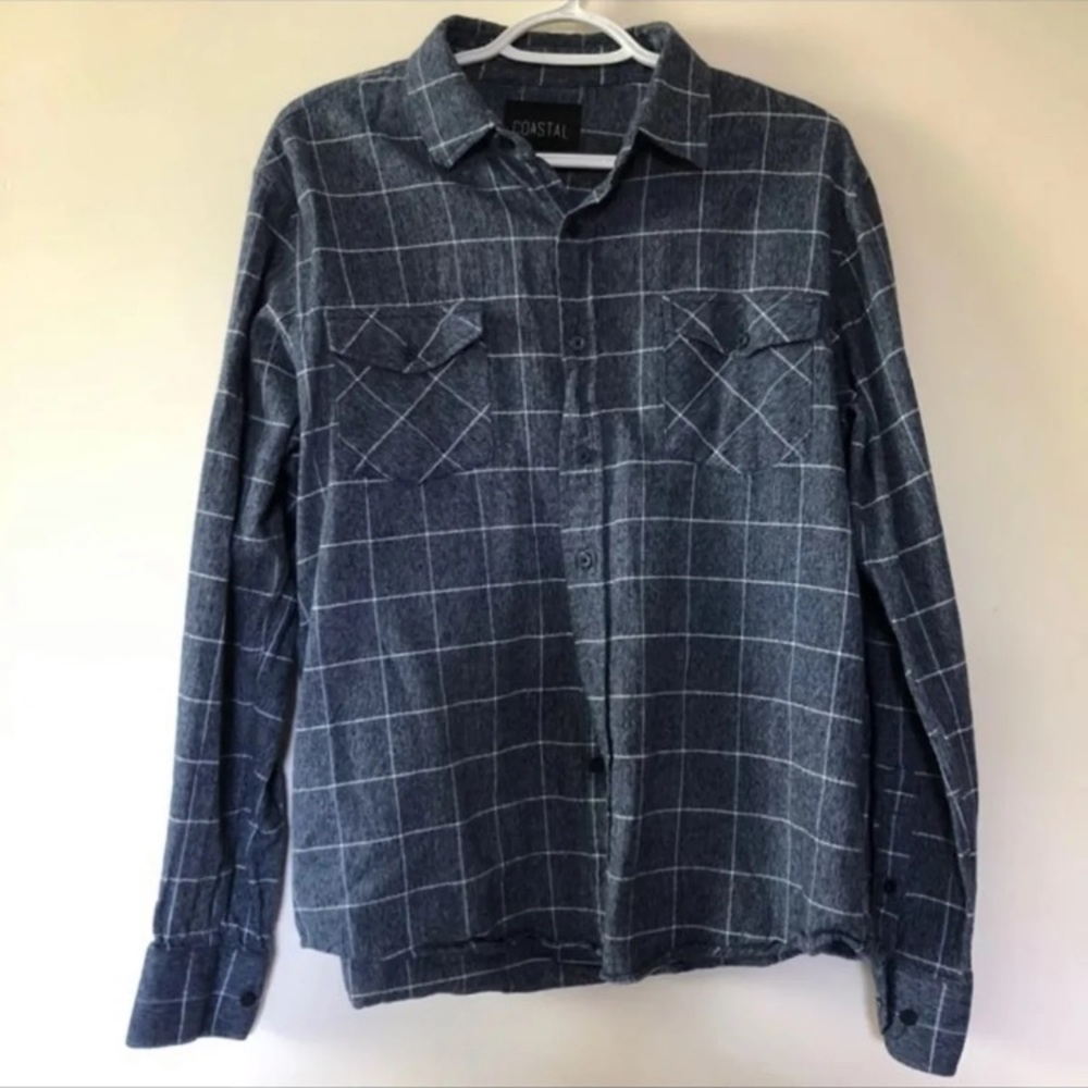 Coastal Button Down, Medium